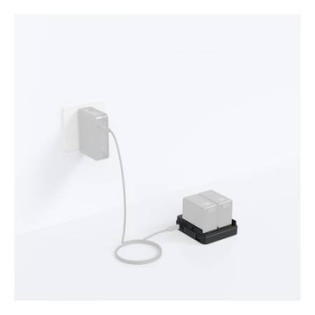 SmallRig 5537 - adapter, płytka na 2x akumulator NP-F z zaciskiem na 2x pręt 15mm LWS - przykład użycia